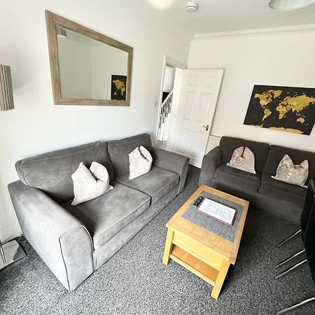 Riverside Townhouse Inverness Bagian luar foto