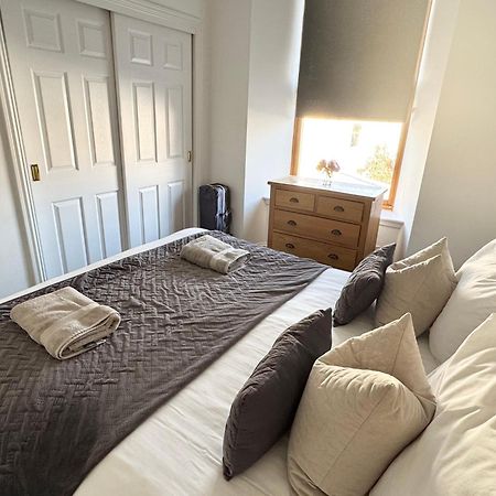 Riverside Townhouse Inverness Bagian luar foto