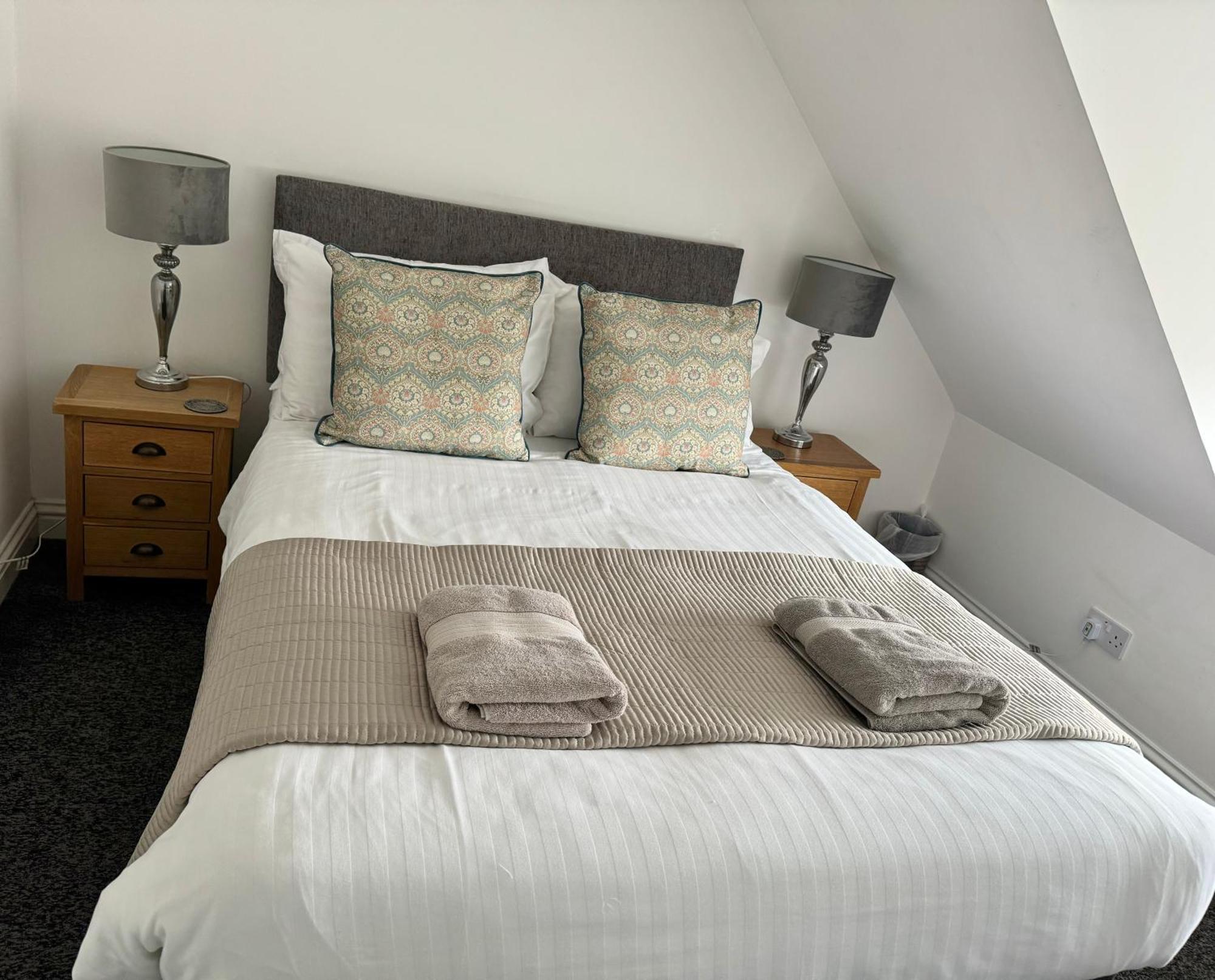 Riverside Townhouse Inverness Bagian luar foto
