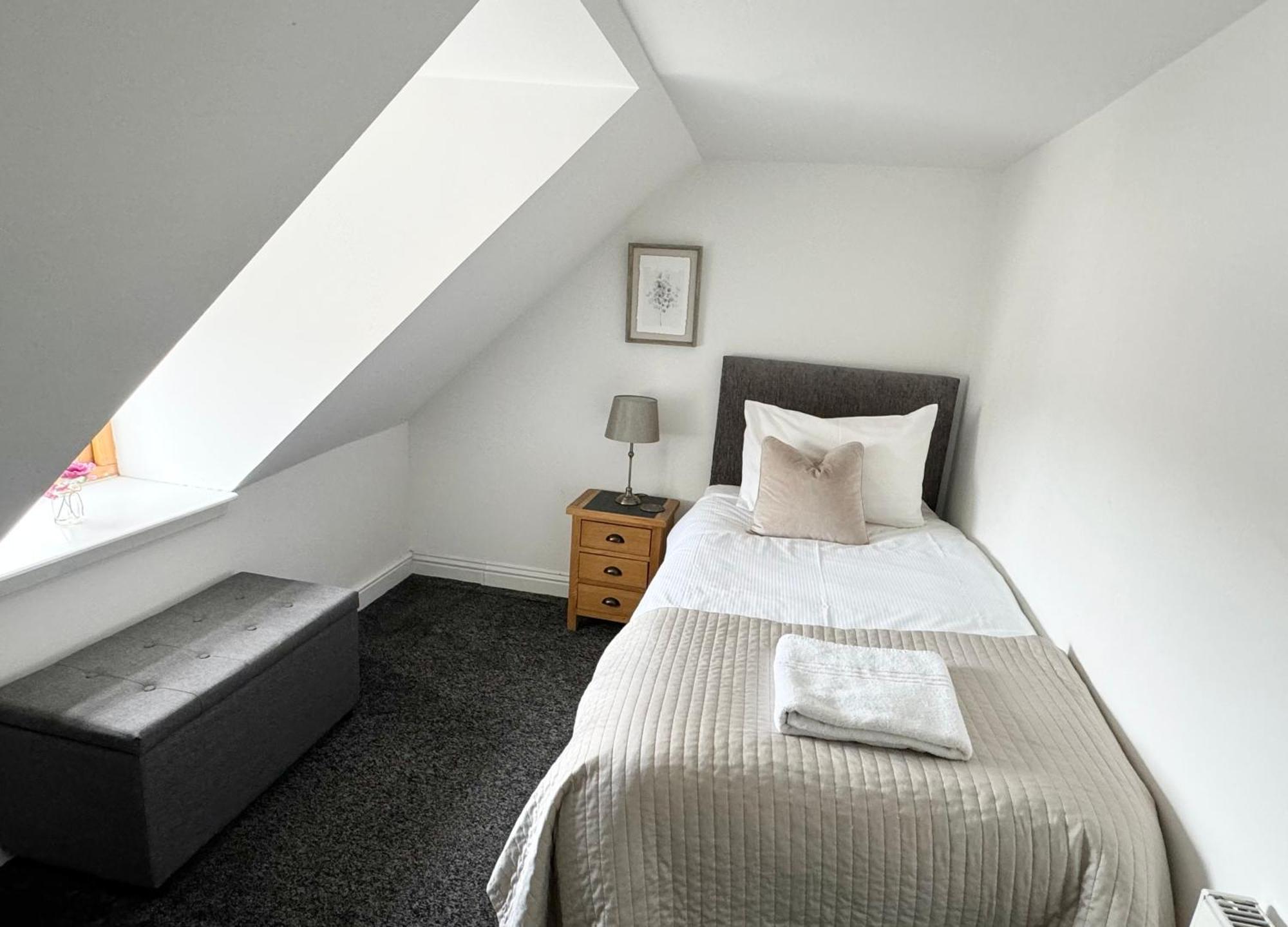 Riverside Townhouse Inverness Bagian luar foto